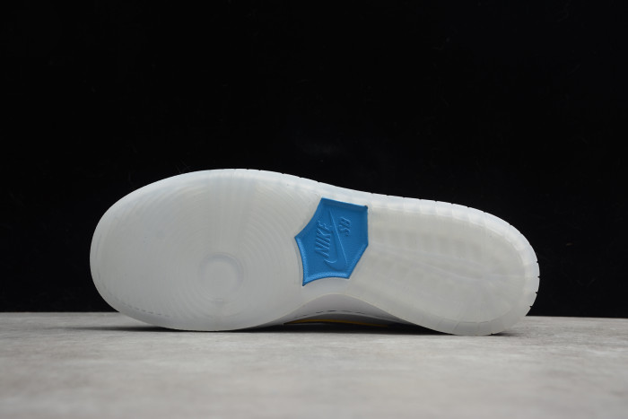 SB Dunk Low Pro QS “Ishod Wair” 839685-416