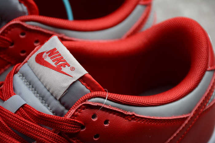SB Dunk Low Retro Medium Grey Varsity Red “UNLV” DD1391-002