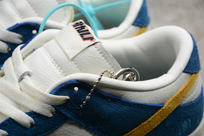 Kasina x SB Dunk “80s BUS” Blue White CZ6501-100