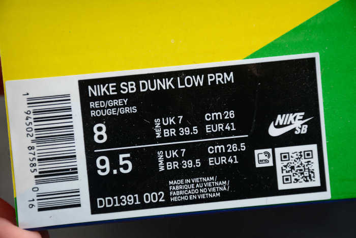 SB Dunk Low Retro Medium Grey Varsity Red “UNLV” DD1391-002