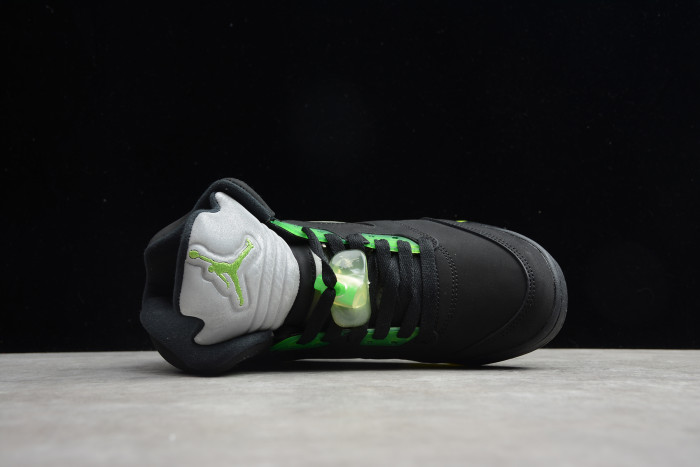 Air Jordan 5 Retro OG “Quai 54” Black Fluorescent Green 255054-511