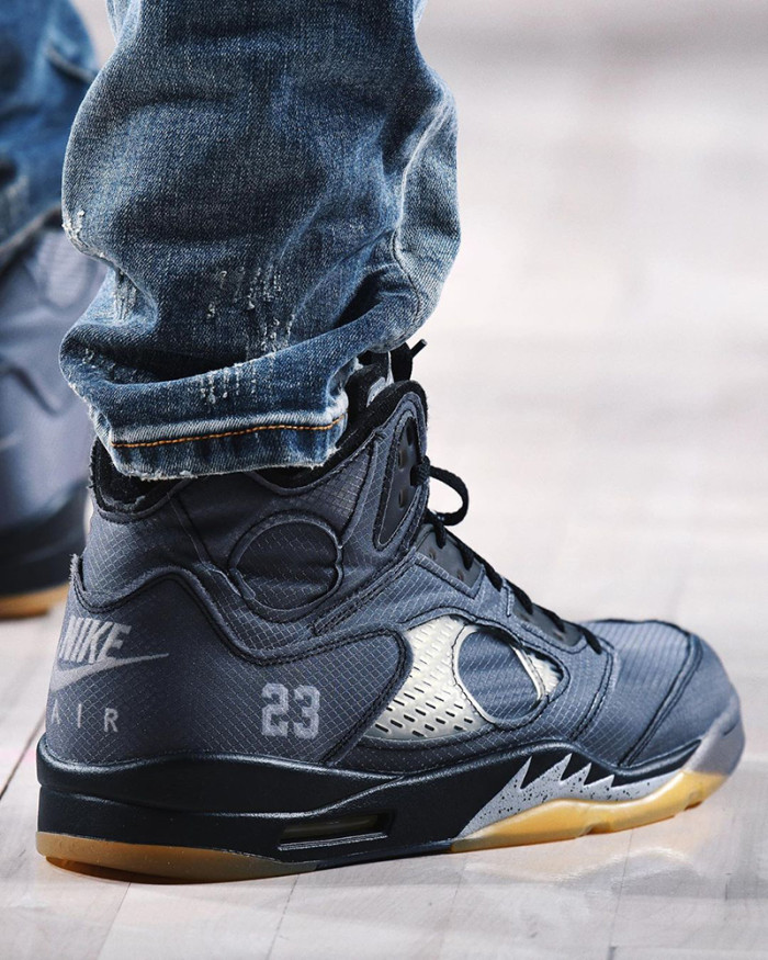 OFF-WHITE x Air Jordan 5 Retro SP “Muslin” CT8480-001