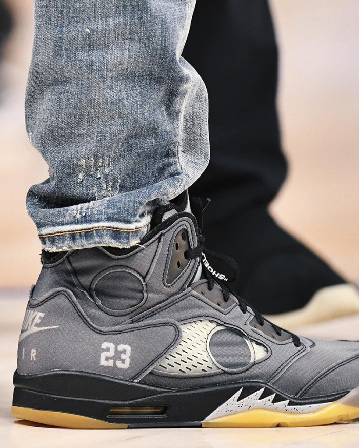 OFF-WHITE x Air Jordan 5 Retro SP “Muslin” CT8480-001