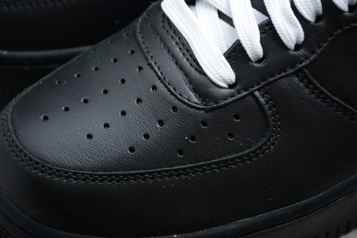 Conplex Con Off-White x MoMa x Air Force 1’07 Virgil Black with Zip-Tie AV5210-001