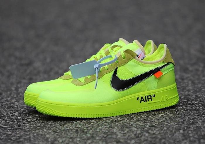 Off-White x Air Force 1 Low “Volt” 2.0 with Zip-Tie AO4606-700