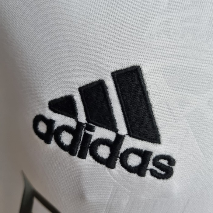 Real Madrid Home Kids Jersey 22/23