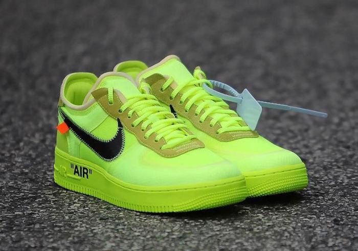 Off-White x Air Force 1 Low “Volt” 2.0 with Zip-Tie AO4606-700