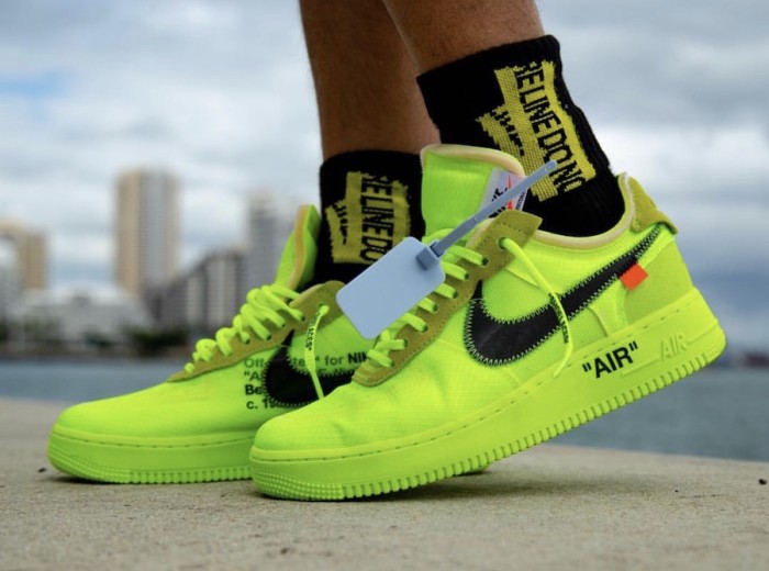 Off-White x Air Force 1 Low “Volt” 2.0 with Zip-Tie AO4606-700