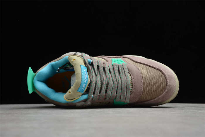 Union LA x Air Jordan 4 Retro “Taupe Haze” DJ5718-242