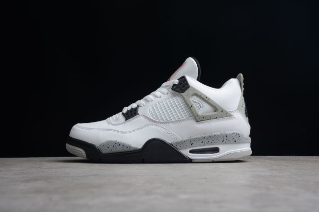 Air Jordan 4 SE “University Blue” 840606-192