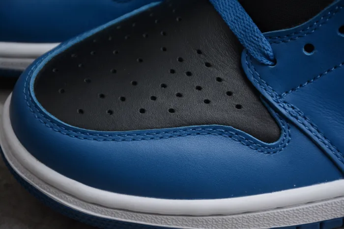 Air Jordan 1 High OG  Datk Marina Blue  555088-404