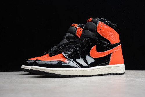 Air Jordan 1 Retro  Shattered Backboard 3.0  555088-028