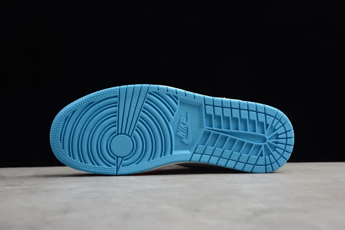 OFF-WHITE x Air Jordan 1 “Powder Blue” AQ0818-148