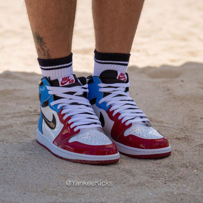 Air Jordan 1 High OG “Fearless” CK5666-100