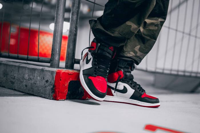 Air Jordan 1 Retro High OG “Bred Toe” 555088-610