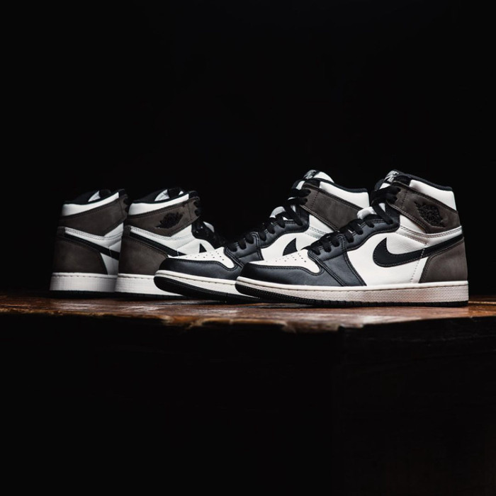 Air Jordan 1 High OG “Dark Mocha” 555088-105