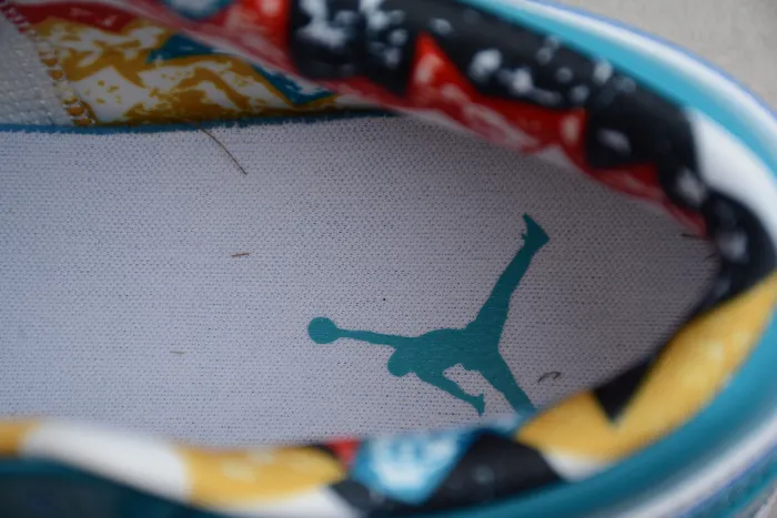 Air Jordan 1 Low SE Barcelona Cyber Teal DC6991-400