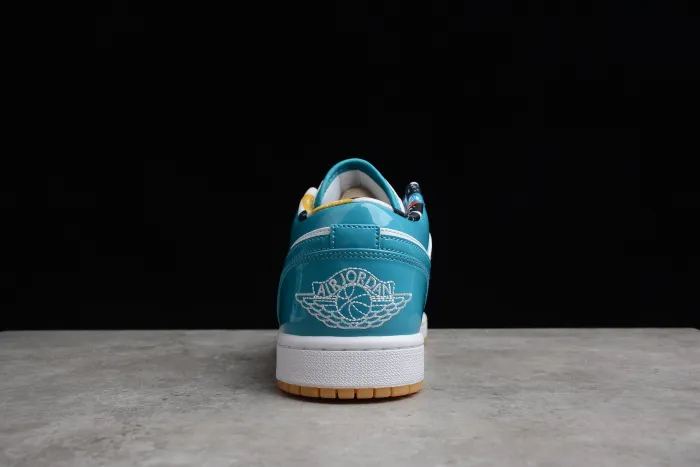 Air Jordan 1 Low SE Barcelona Cyber Teal DC6991-400