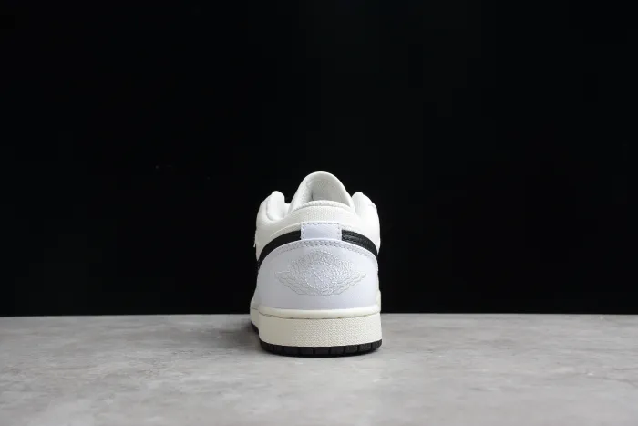 Air Jordan Low 'Astrograbber' White Black DC3533-100