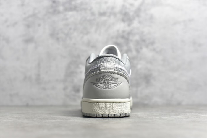 Air Jordan 1 Low PRM “Elephant Print” DH4269-100