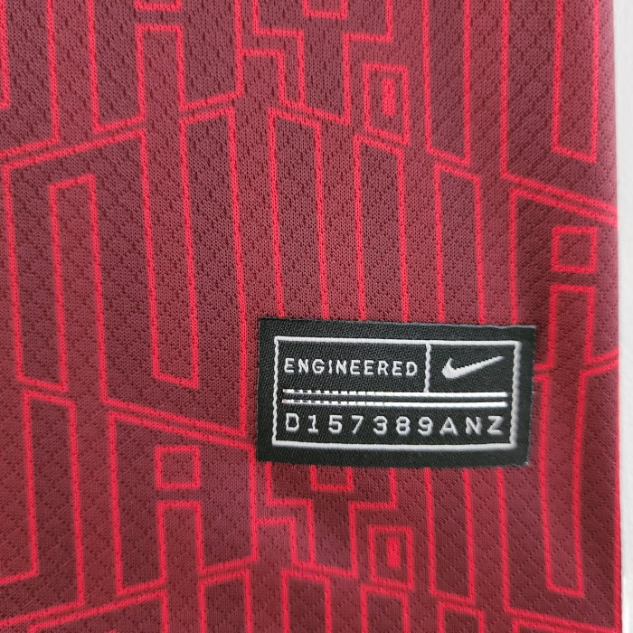 Liverpool Red Training Jersey 21/22