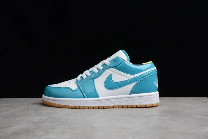 Air Jordan 1 Low SE Barcelona Cyber Teal DC6991-400