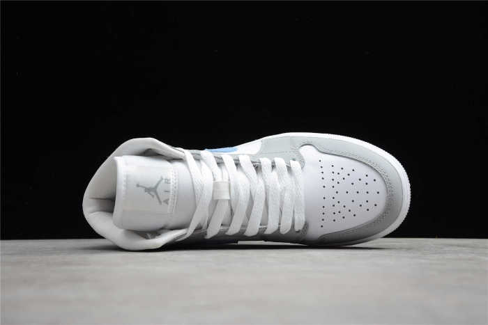 Air Jordan 1 Mid White Wolf Grey Blue BQ6472-105