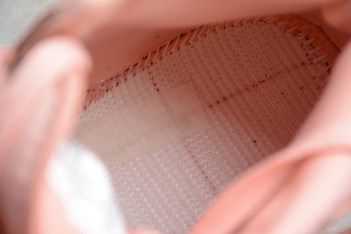 Air Jordan 1 Mid Coral Gold 852542-600