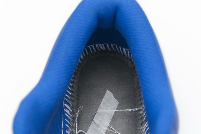 Air Jordan 1 Low “Hyper Royal” 553558-401