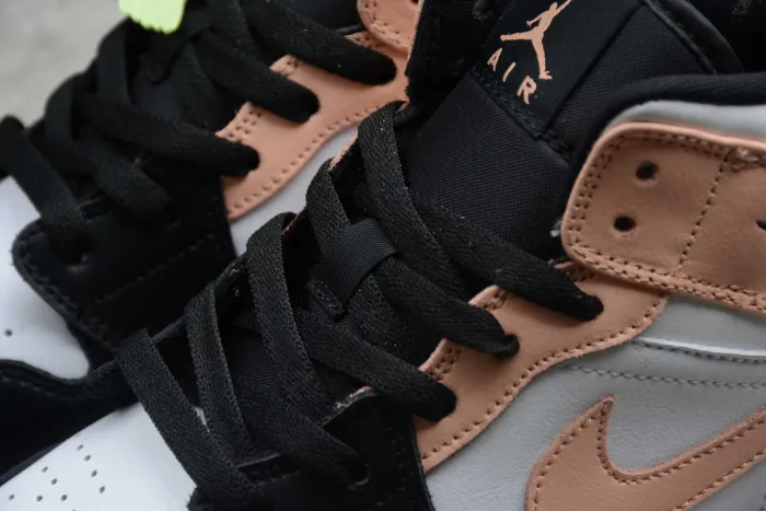 Air Jordan 1 Mid Crimson Tint Pink 554725-133