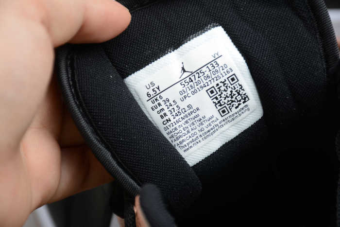 Air Jordan 1 Mid Crimson Tint Pink 554725-133