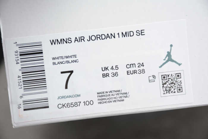 Air Jordan 1 Mid Iridescent Reflective CK6587-100