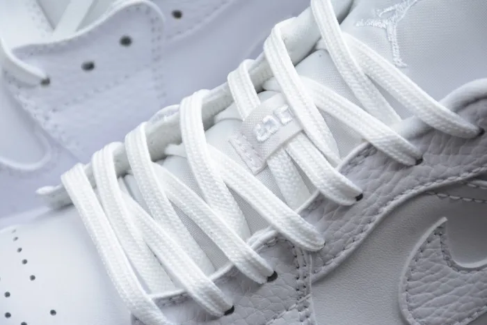 Air Jordan 1 Low Triple White 553558-130