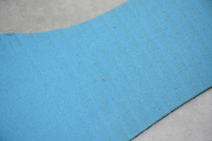 Air Jordan 1 Mid 'Patent Gold' 852542-007