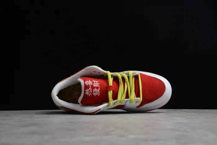 The Remade x SB Dunk Low Pro Wyagl CNY White Red Green DD1503-888