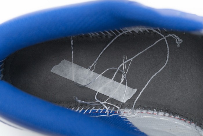 Air Jordan 1 Low “Hyper Royal” 553558-401