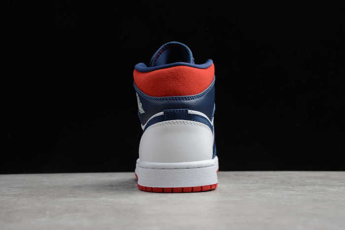 Air Jordan 1 Mid “USA” 852542-104