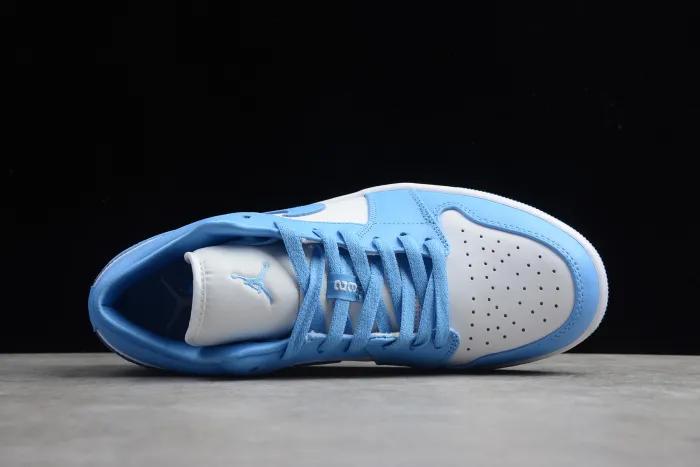 Air Jordan 1 Low  UNC  AO9944-441