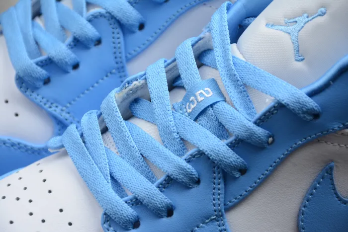 Air Jordan 1 Low  UNC  AO9944-441