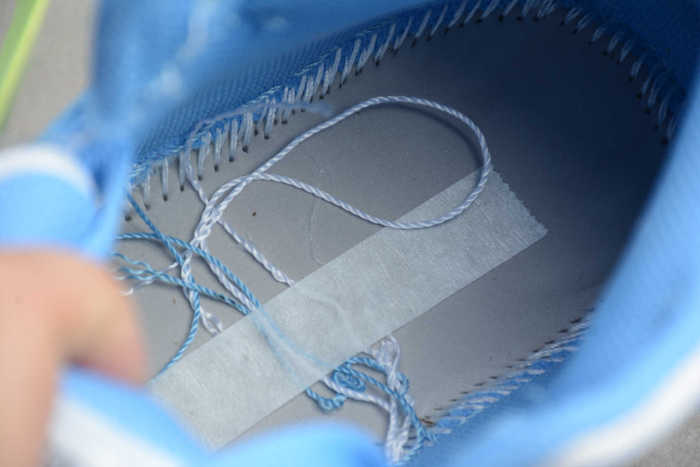 Air Jordan 1 Mid 'UNC' 554724-106