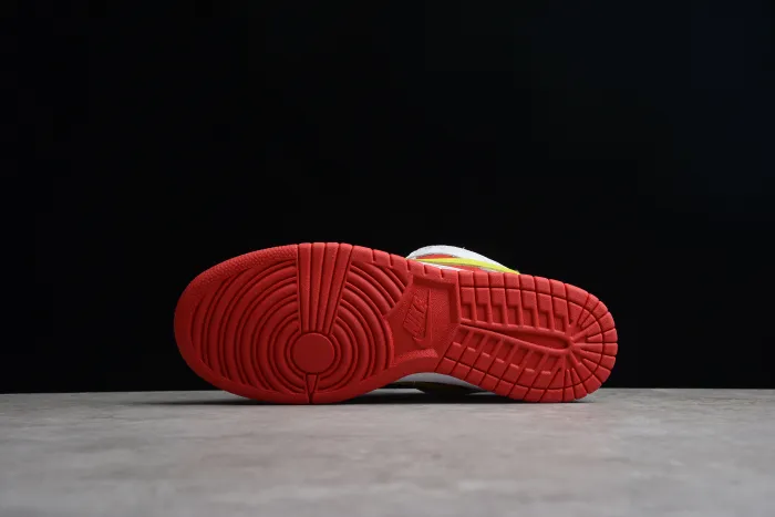 The Remade x SB Dunk Low Pro Wyagl CNY White Red Green DD1503-888
