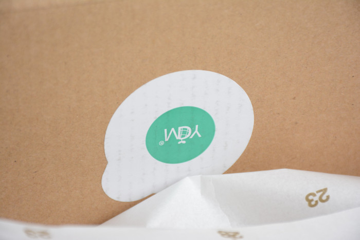 Air Jordan 1 Mid “Crimson Tint” 852542-801