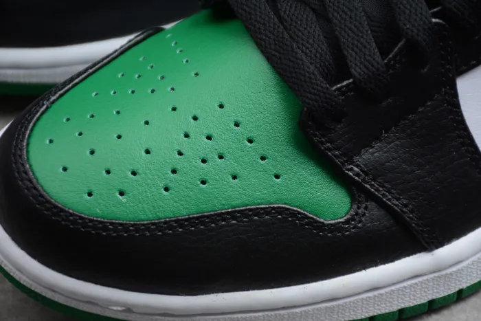 Air Jordan 1 Mid Green Toe 554724-067