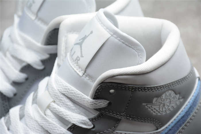 Air Jordan 1 Mid White Wolf Grey Blue BQ6472-105