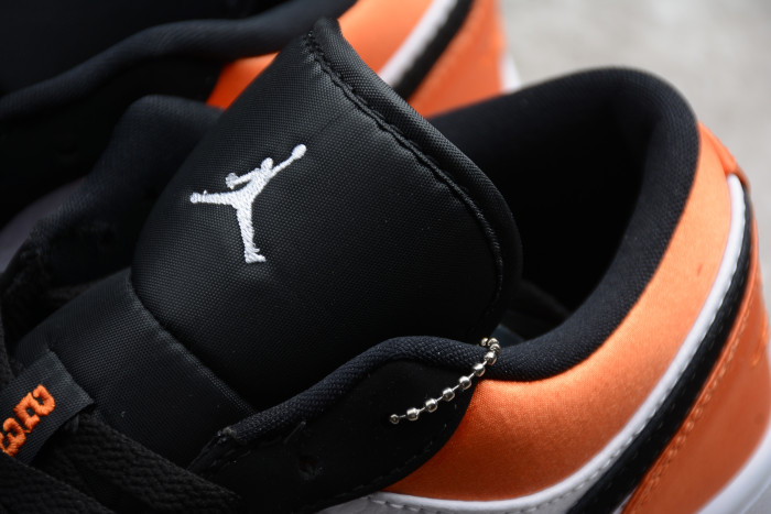 Air Jordan 1 Low Satin Shattered Backboard 553558-010