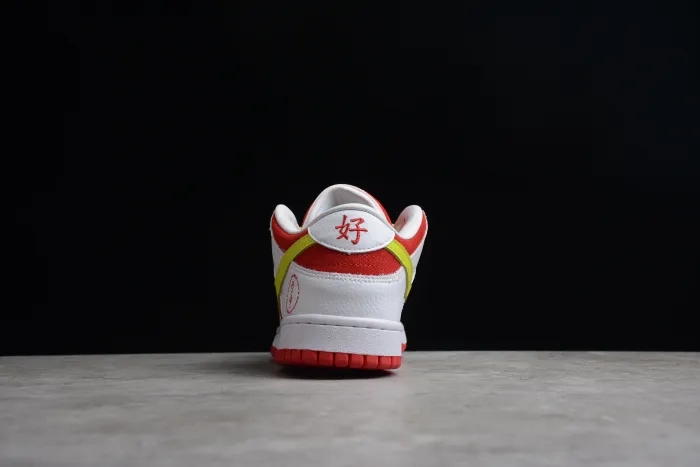 The Remade x SB Dunk Low Pro Wyagl CNY White Red Green DD1503-888