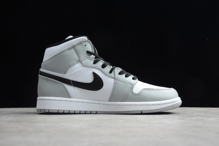 Air Jordan 1 Mid 'Smoke Grey' 554724-092