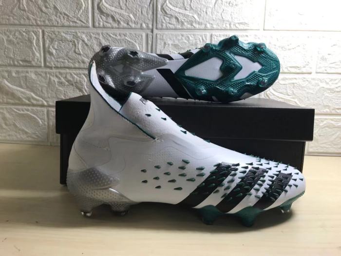Predator Freak FG Black White Green Laceless Soccer Shoes