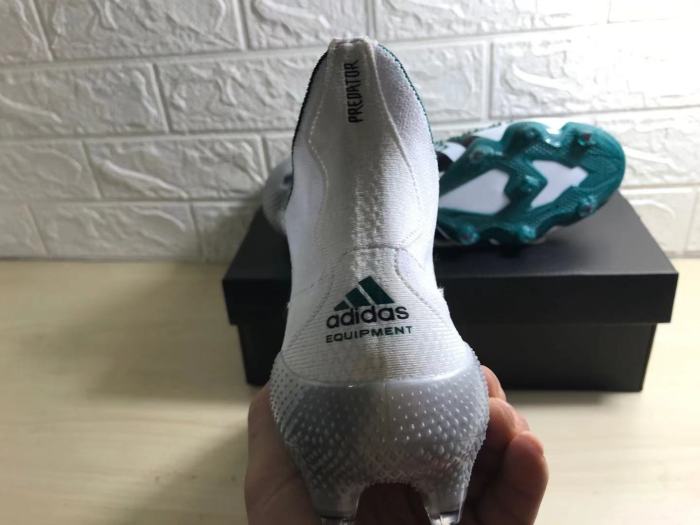 Predator Freak FG Black White Green Laceless Soccer Shoes