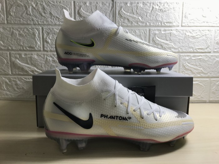Phantom GT II Dynamic Fit Elite DF FG Soccer Shoes